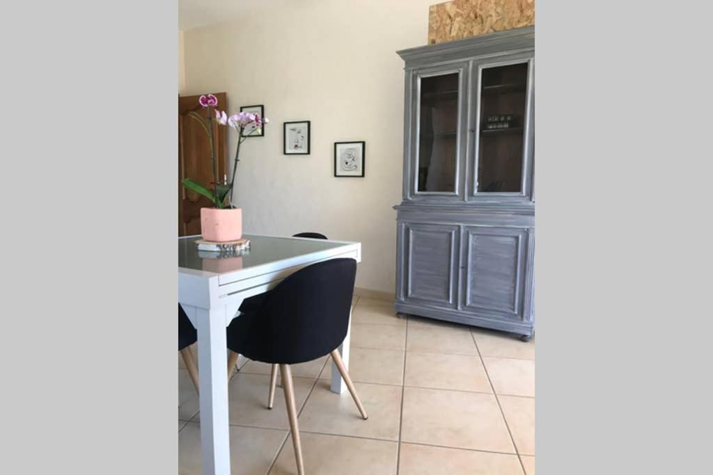 Le Clos Des Vignes Junas エクステリア 写真